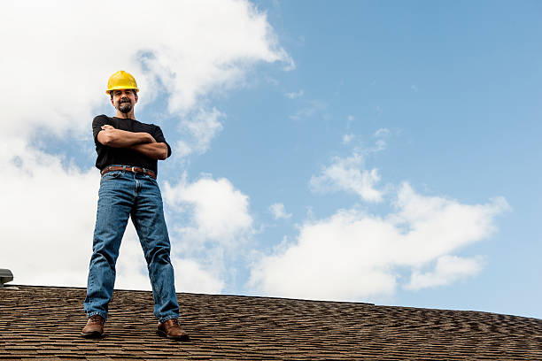 Best Roof Gutter Cleaning  in Suquamish, WA